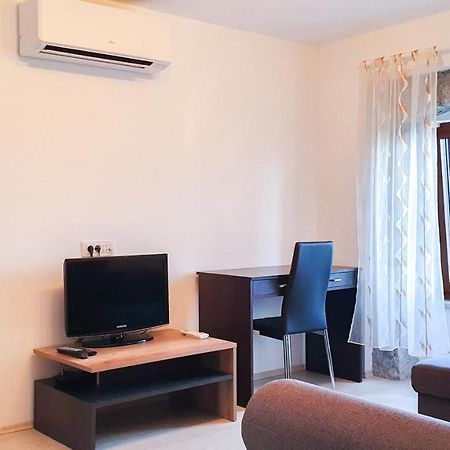 Apartment Bugenvilija Lovran Εξωτερικό φωτογραφία