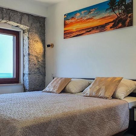 Apartment Bugenvilija Lovran Εξωτερικό φωτογραφία
