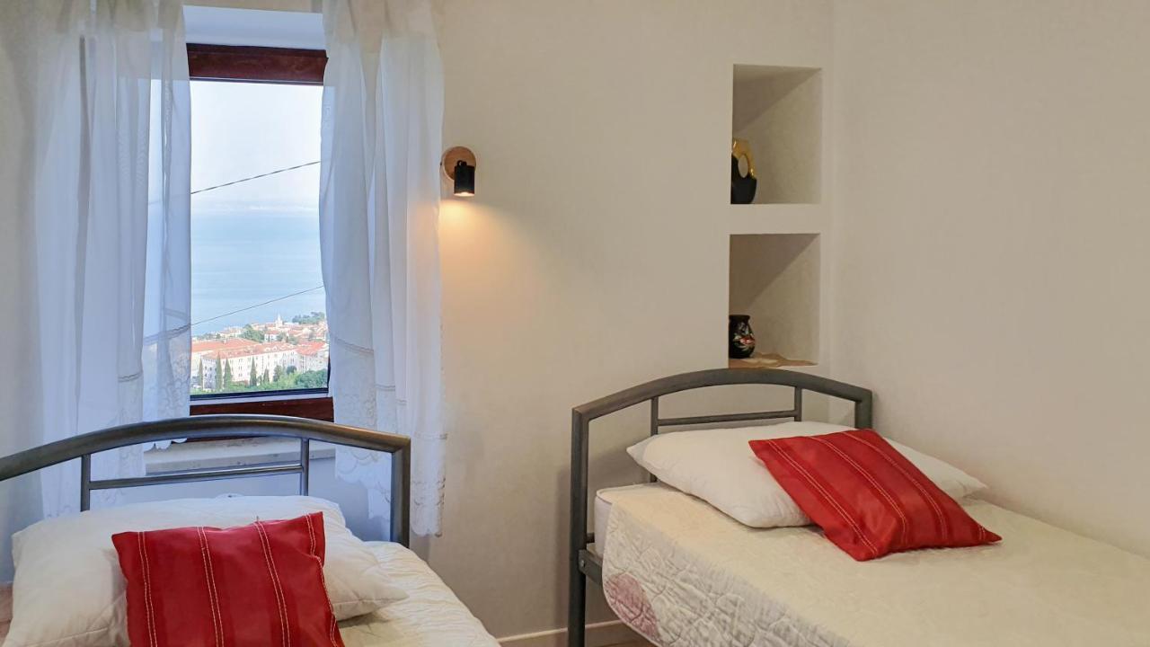 Apartment Bugenvilija Lovran Εξωτερικό φωτογραφία